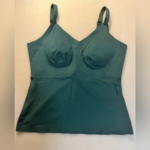 Knix LuxeLift V Neck Tank